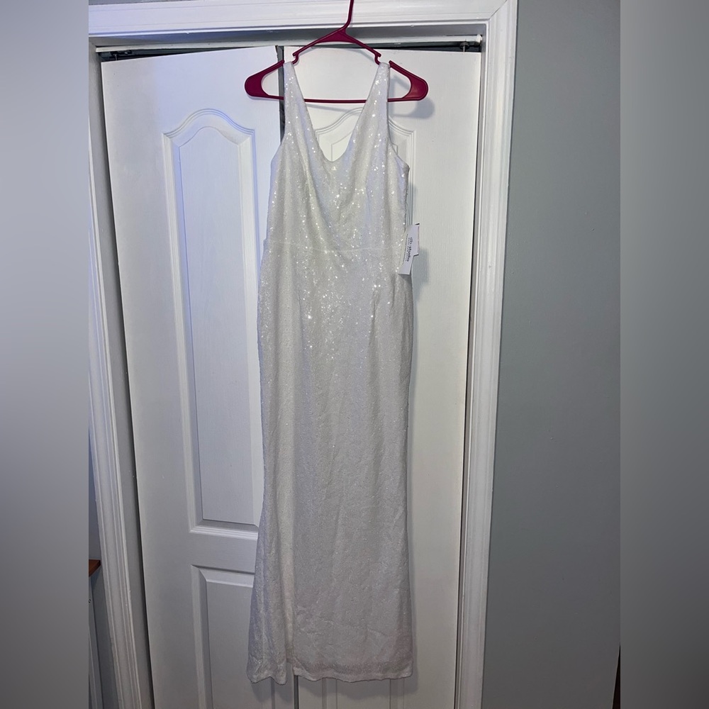 BRAND: db studio. SIZE: 8. COLOR: White